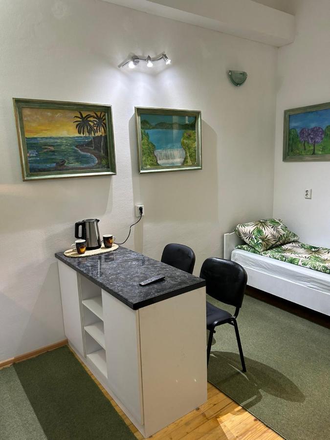Guesthouse Hurma Rooms Sarajevo Bagian luar foto