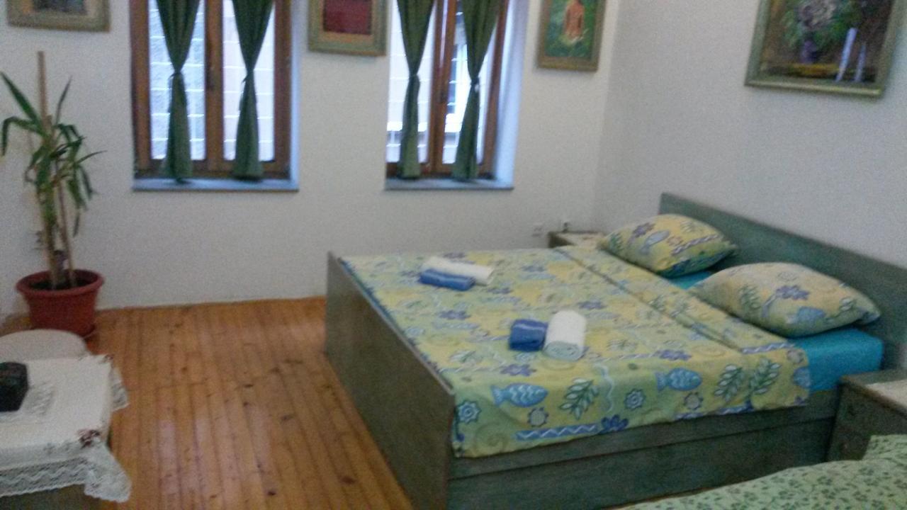 Guesthouse Hurma Rooms Sarajevo Bagian luar foto